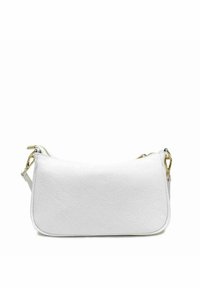 Hvid læder skuldertaske med tekstureret overflade, guldfarvede detaljer og lynlås-lukning, der har en buet form og justerbar strop.