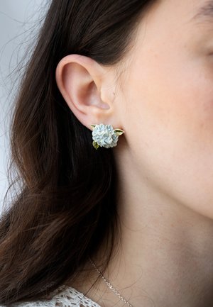 HYDRANGEA  - Earrings - blue and silver coloured