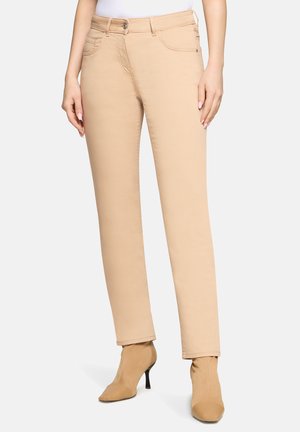 MIT AUFGESETZTEN TASCHEN - Jeans Slim Fit - classic beige