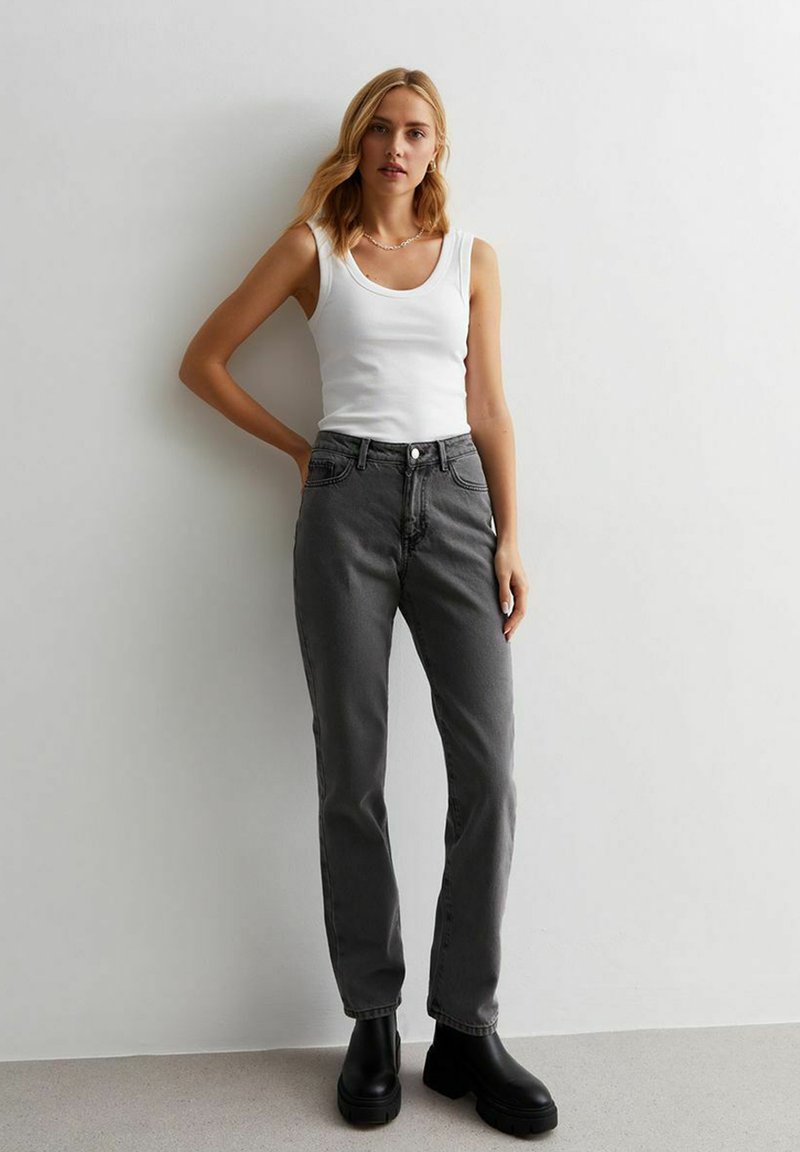 New Look Straight leg jeans donkergrijs New Look Straight leg jeans donkergrijs