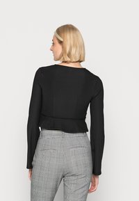 Gina Tricot COLETTE - Camisola de manga comprida - black