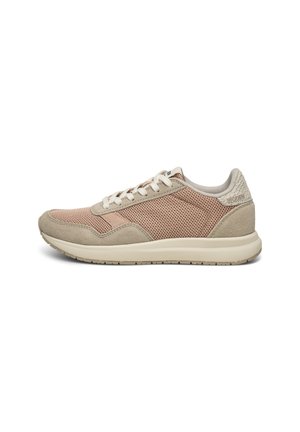 Lightweight sneakers in beige and pink with mesh and suede materials. Features a contrasting sole and lace-up design.
