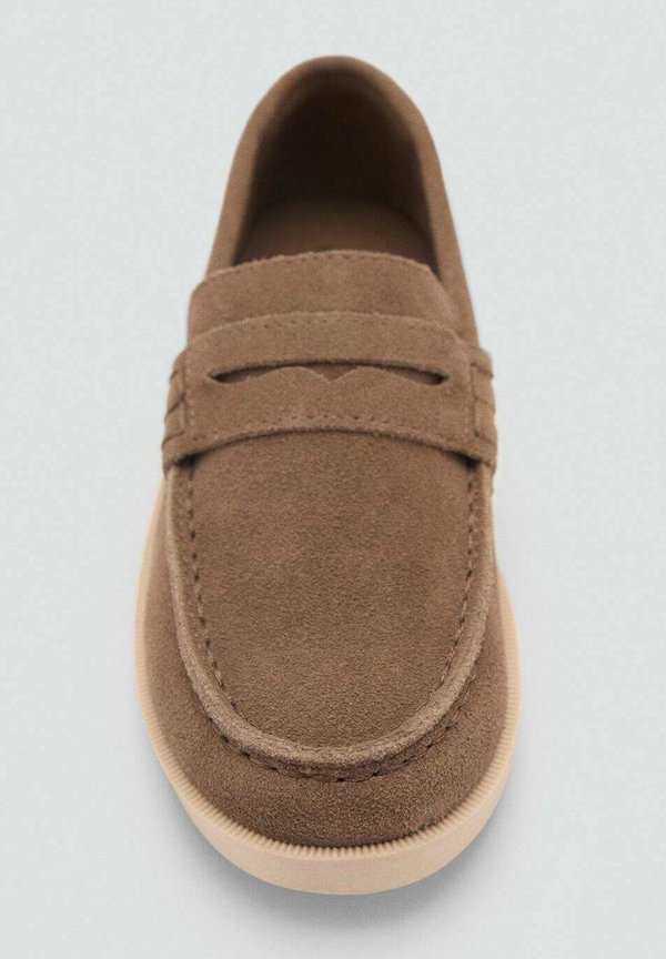 Slipper – sand