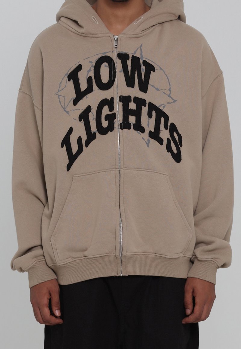 LOW LIGHTS STUDIOS® Sudadera con cremallera - beige