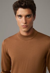 Strellson MAREK - Strickpullover - hellbraun