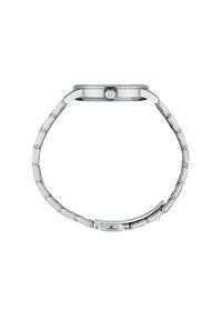 Montre-bracelet en métal argenté avec un boîtier rond, un bracelet à maillons et un design minimaliste. Présente un petit logo sur le côté du boîtier.