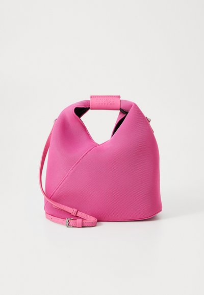 MM6 Maison Margiela JAPANESE CROSS BODY BAG - Geantă crossbody - carmine rose