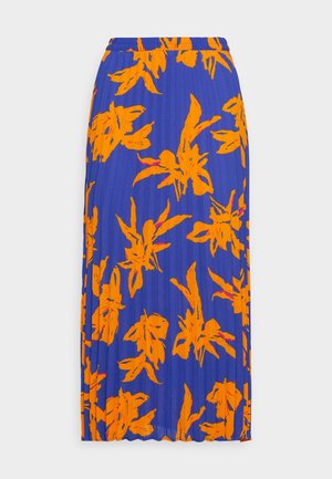 Jupe plissée bleue avec des motifs de feuilles tropicales orange vif et une ceinture élastique.