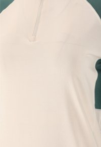 Endurance ABBYE - Langærmet T-shirt - mallard green