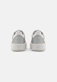 MICHAEL Michael Kors Sneakers basse - silver-coloured