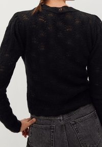 Mango Sweter