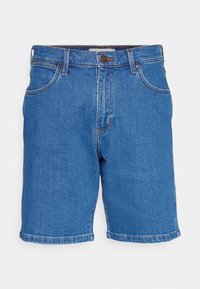Džíny šortky ve střední modré barvě s běžným střihem. Mezi funkce patří pět kapes, poutka na opasek, přední zapínání na knoflík a ohrnutý lem.