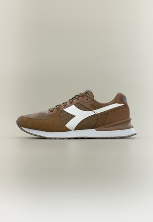 Diadora, FENICE - Αθλητικά παπούτσια - partridge
