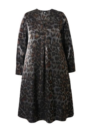 Vestido de estampado de leopardo con mangas largas, escote en V y parte delantera plisada. Confeccionado con una tela suave, presenta tonos de marrón y negro.