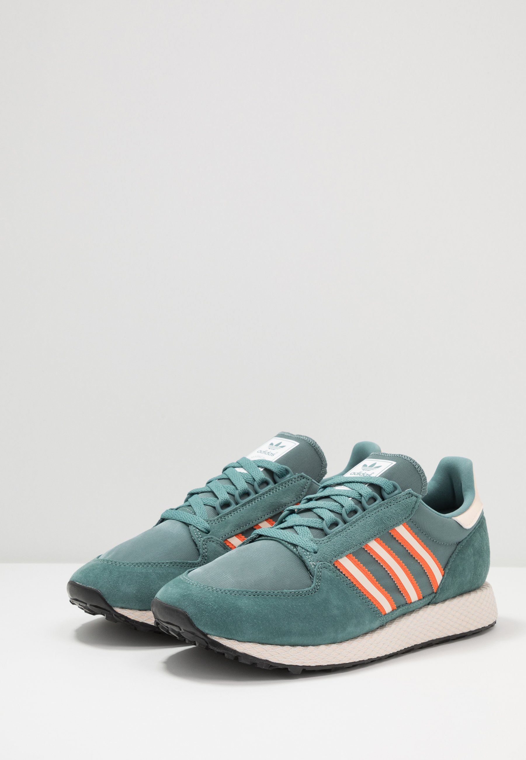 adidas Originals FOREST GROVE SHOES - Joggesko - brown adidas Originals FOREST GROVE SHOES - Joggesko - brown