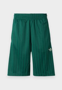 SHORT - Shorts - collegiate green