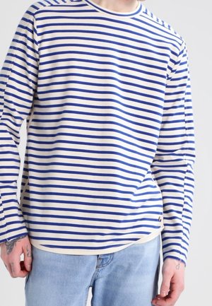 Top s dlouhým rukávem - white