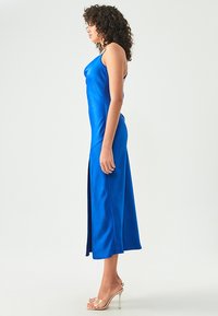 BWLDR DOME  - Kokteilikleit/peokleit - blue