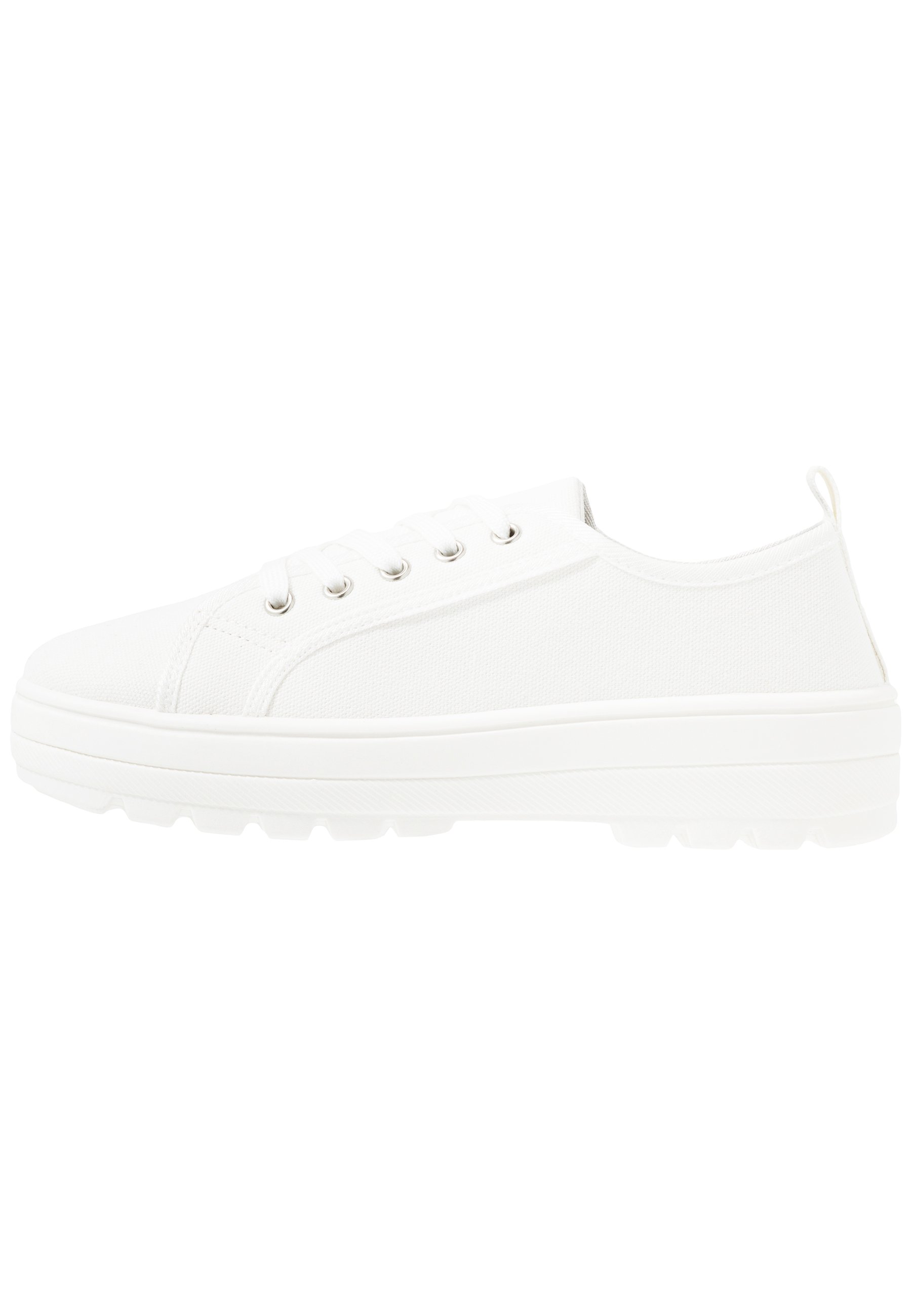 LOLA SKYE TWEEZE CLEATED SOLE TRAINER Sneakers white LOLA SKYE TWEEZE CLEATED SOLE TRAINER Sneakers white