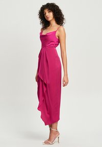 CHANCERY TEYANA - Koktailové šaty/večierkové šaty - fuchsia pink