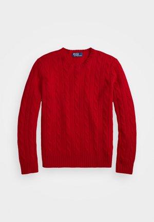 Suéter rojo de punto trenzado con cuello redondo, que presenta un patrón texturizado, puños y dobladillo acanalados, hecho de una tela suave y elástica.