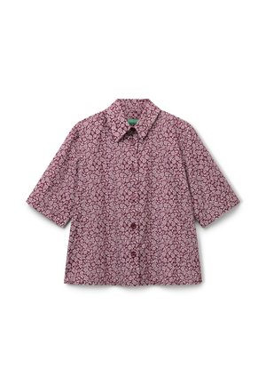 Korte mouw shirt in bordeauxrood met een bloemenpatroon, voorzien van een kraag en vijf knopen aan de voorkant. Lichtgewicht stof met een relaxte pasvorm.