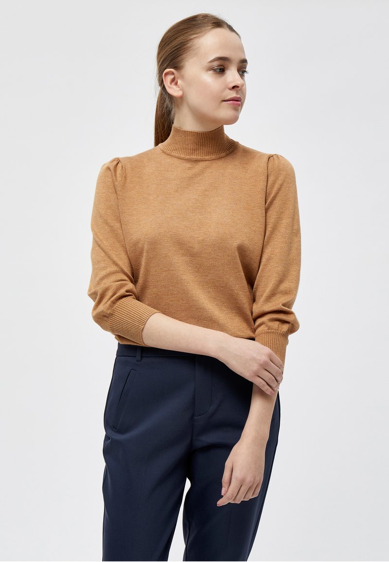 Minus MIMERSIN ROLL NECK KNIT - Pulover - almond melange