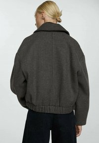 Mango Mezisezónní bunda  - grey