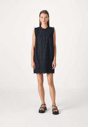 GAP X DÔEN SHIFT DRESS - Rochie de zi - true black