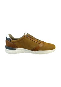 Scarpa sportiva in pelle marrone con tomaia perforata, design con lacci, suola bianca e accento multicolore sul tallone.
