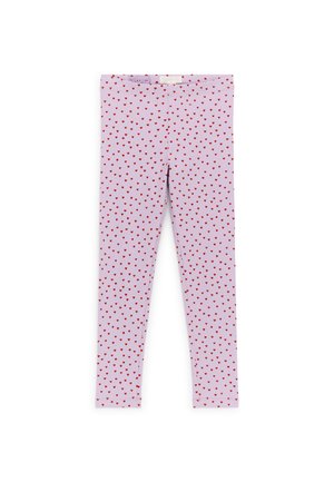 Leggings lila con un patrón de pequeños corazones rojos por todo el diseño, de longitud hasta el tobillo y con una cintura elástica ajustada.