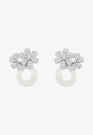 Silberne blumenförmige Ohrringe mit funkelnden Akzenten, die eine weiße Perle unter jeder Blume aufweisen. Filigranes Design mit polierter Oberfläche.