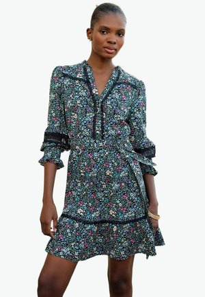 V NECK PRINTED  REGULAR FIT - Rochie de zi - navy blue ditsy