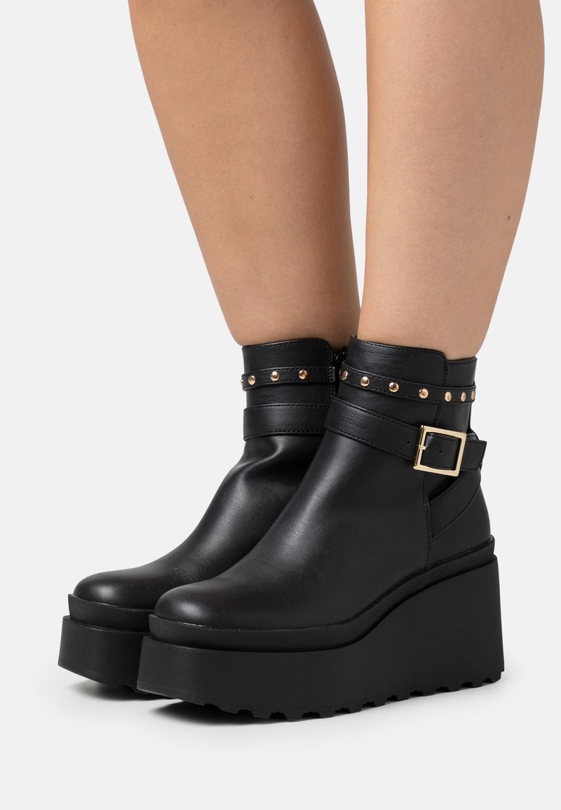 even and odd bottines