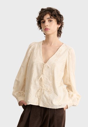 Blusa - off white