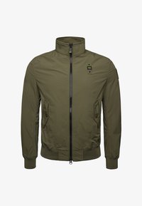 Ei valittu, military green