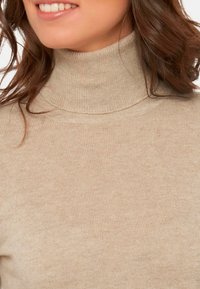 Mahogany JADE - Pullover - pema natural