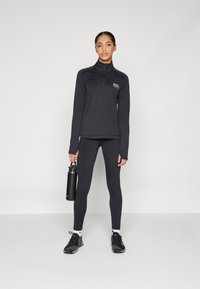 Nike Performance PACER  - Bluză cu mânecă lungă - black