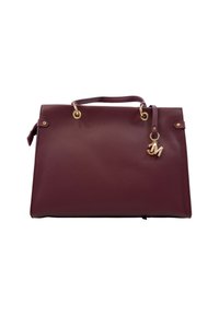 Borsa in pelle bordeaux con un design strutturato, ornamenti in oro, manico superiore e un piccolo ciondolo attaccato. Presenta una superficie testurizzata.