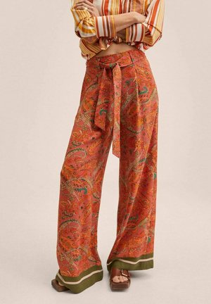 BRUNA - Pantaloni - korallrot