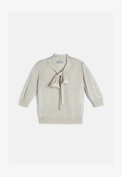 Pull à manches longues couleur crème avec un nœud noué à l'avant et des poignets et un ourlet côtelés, posé à plat sur fond blanc.