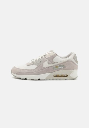 Nike Sportswear AIR MAX 90 PRM UNISEX - Sneakers laag - light iron ore/sail/phantom/saturn gold/light bone