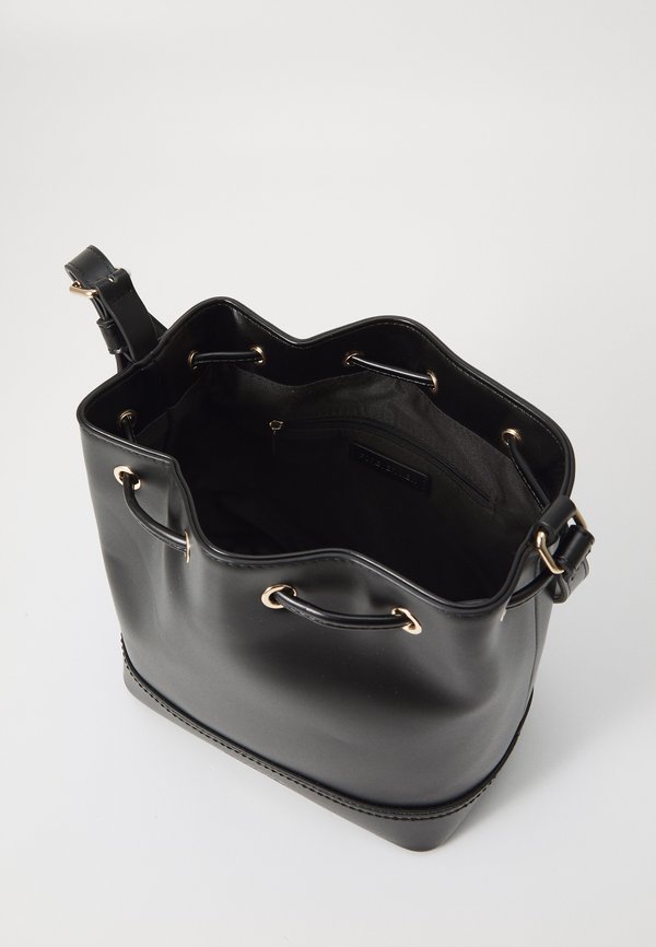 BRITTNEY STITCH DETAIL BUCKET BAG - Handbag2