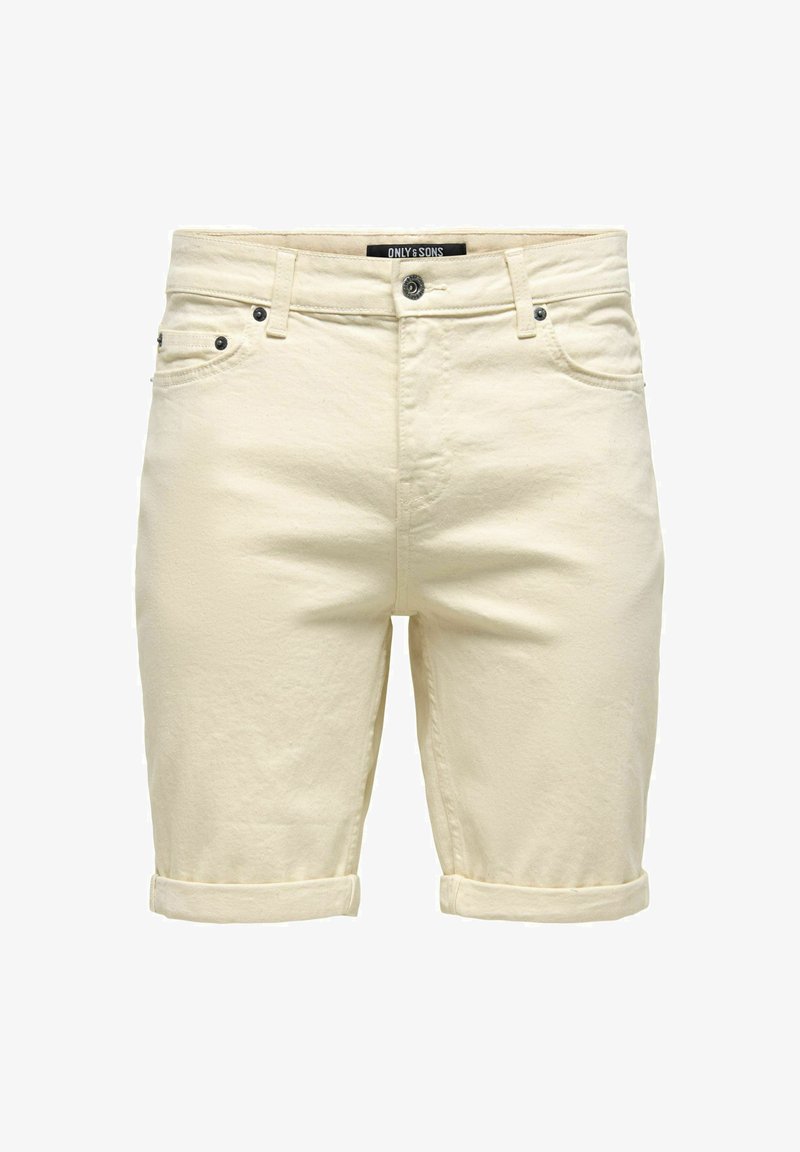 Short en denim couleur crème avec ourlets roulés, fermeture à bouton et zip à l'avant, passants de ceinture et poches avant.