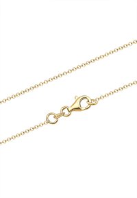 Collana a catena in tono oro con piccoli anelli ovali, chiusura a moschettone e superficie liscia.
