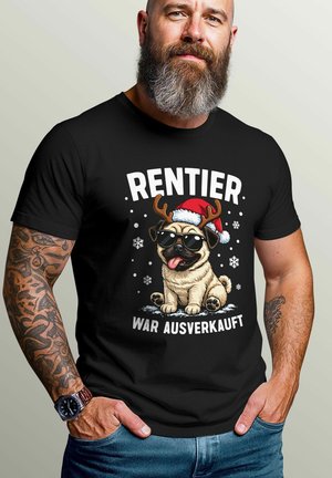 Black t-shirt featuring a cartoon pug with a Santa hat and antlers, text "RENTIER WAR AUSVERKAUFT," and snowflakes in a playful design.