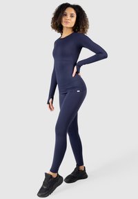 Smilodox LONGSLEEVE LORIE - Langærmet T-shirt - dunkelblau