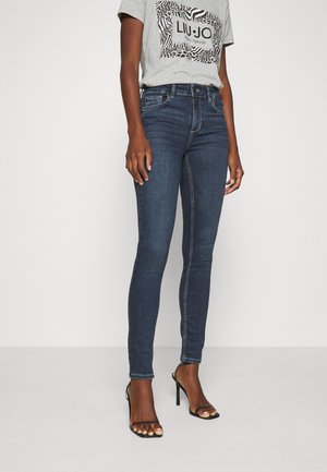 Jeansy Skinny Fit