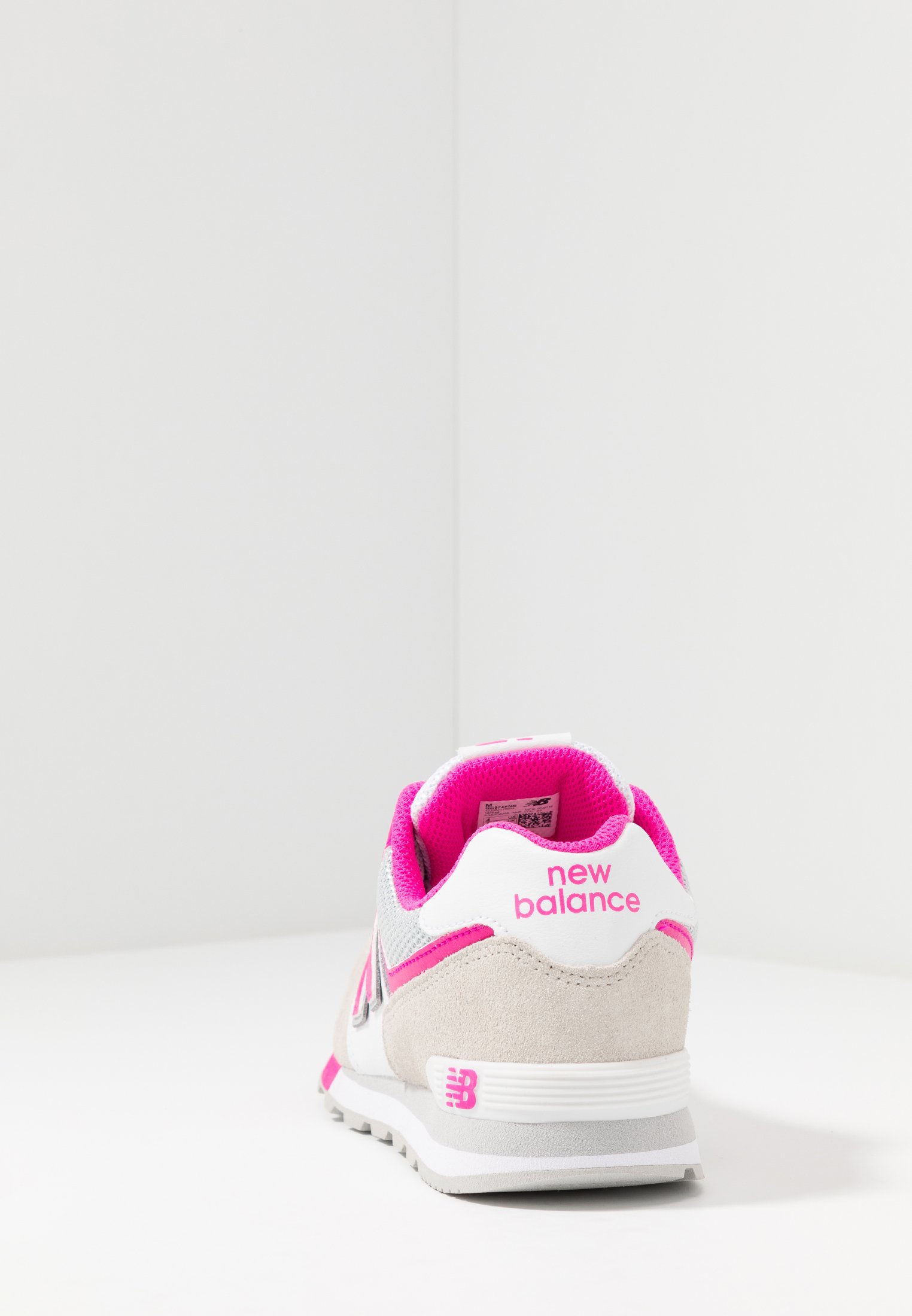 new balance gc574fng
