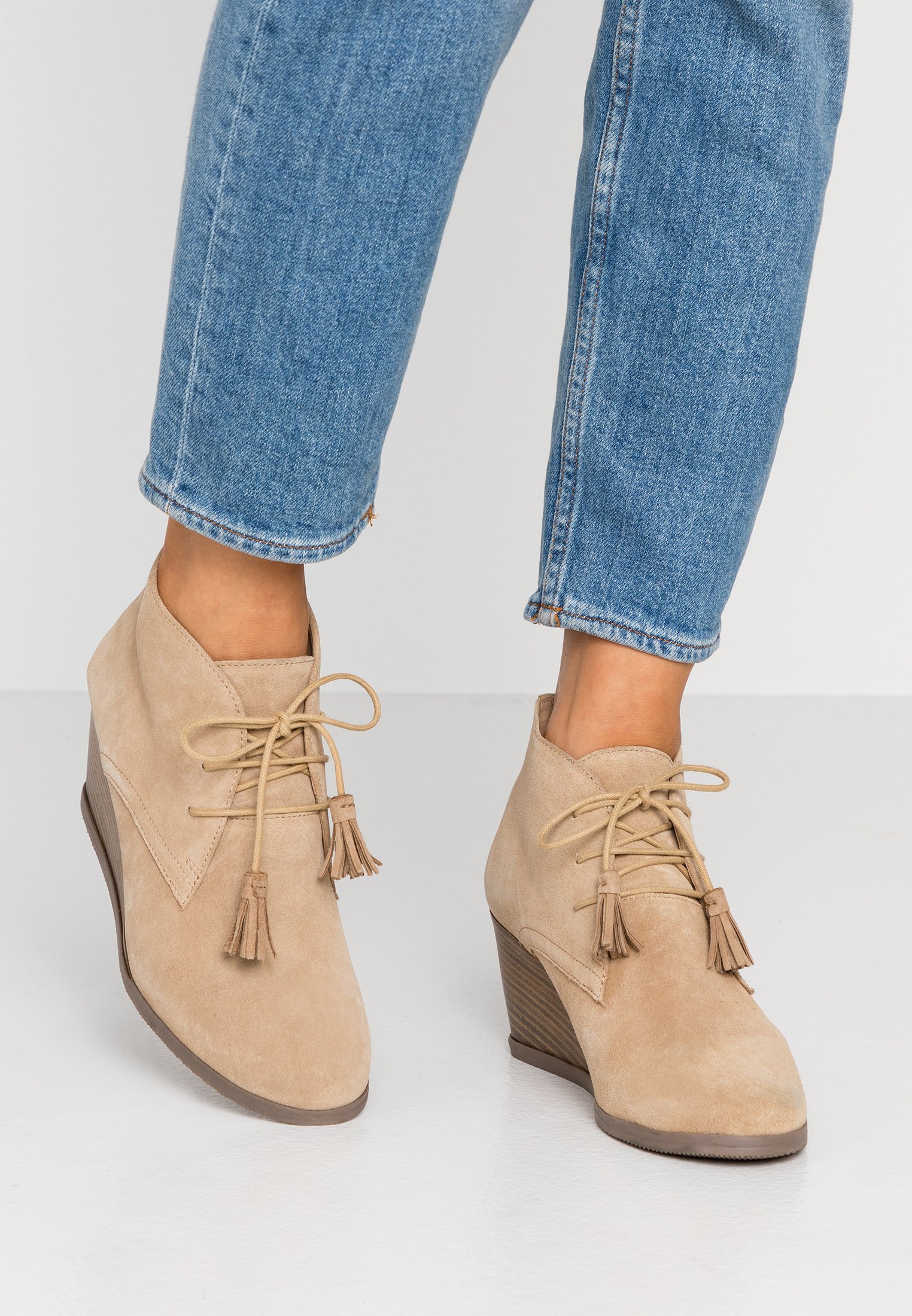 GRIEL Korte laarzen beige GRIEL Korte laarzen beige